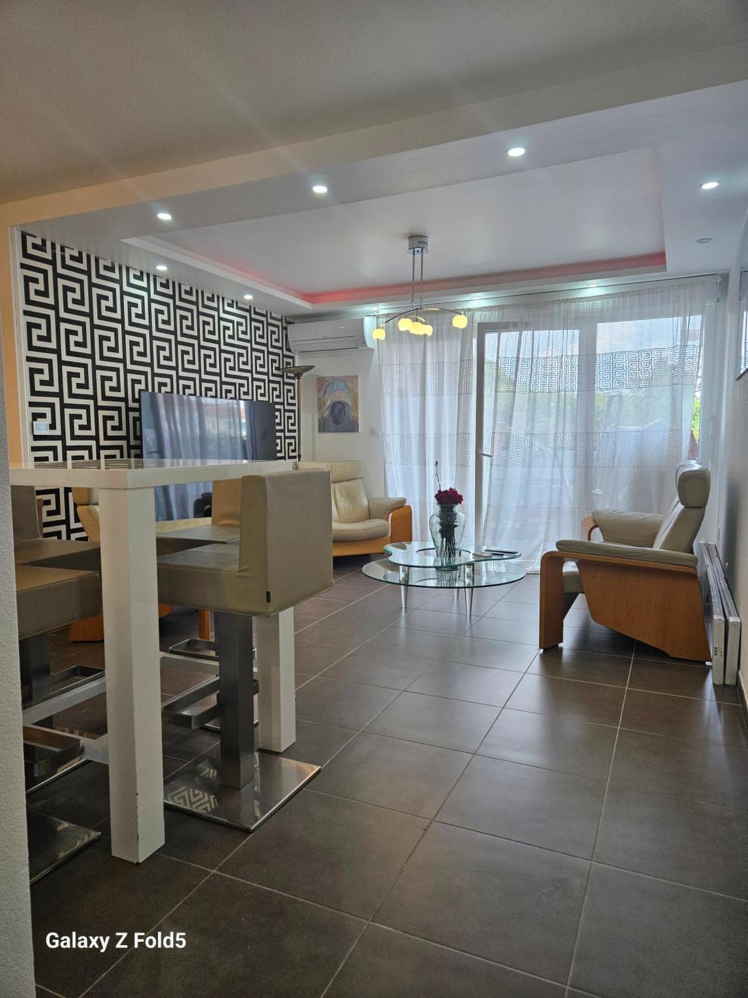 Appartement Via Center Bat A à Fréjus Extérieur photo